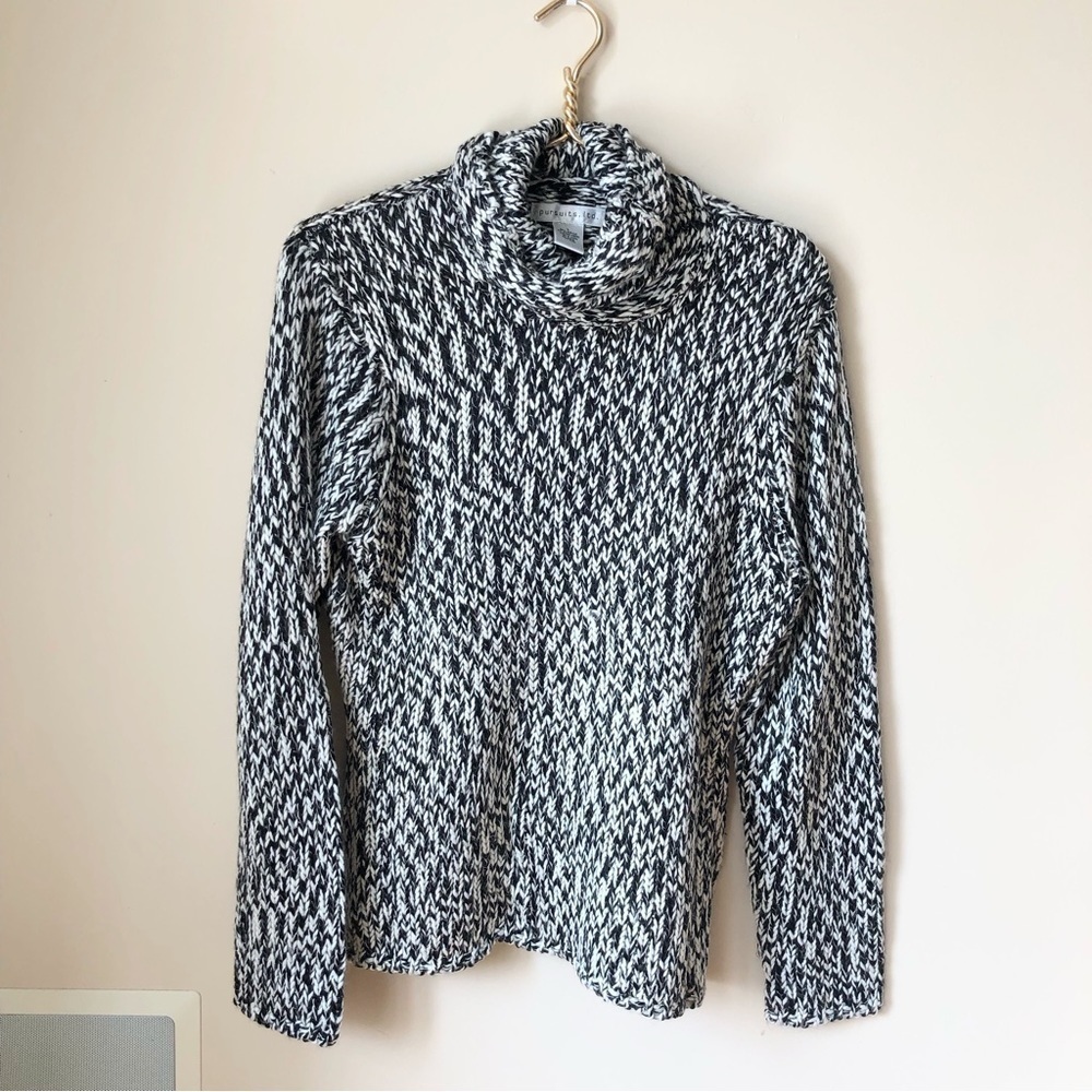 Nwt black and white chunky knit turtleneck sweater L